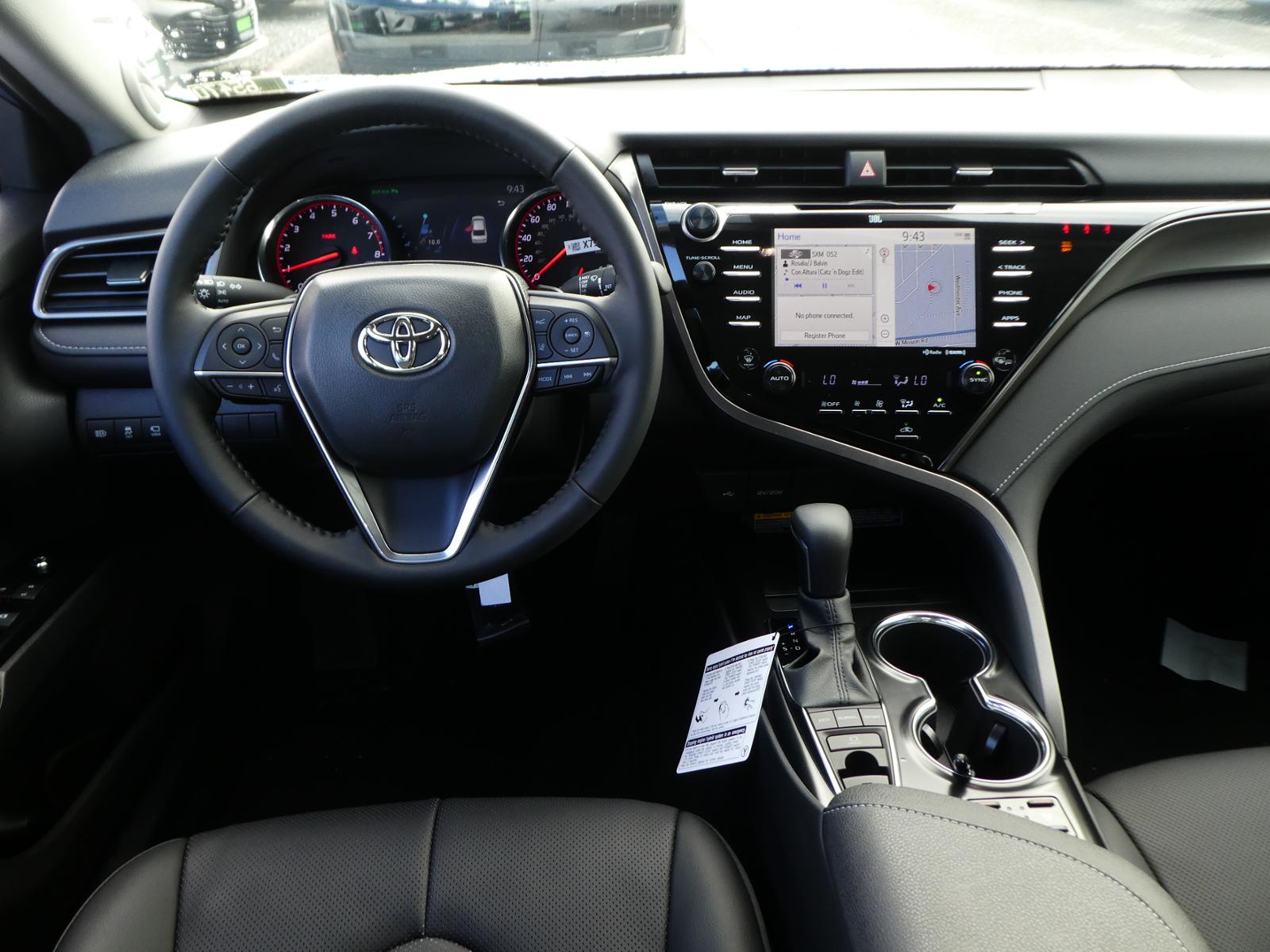 2021 Toyota Camry Hybrid Xse Red Interior